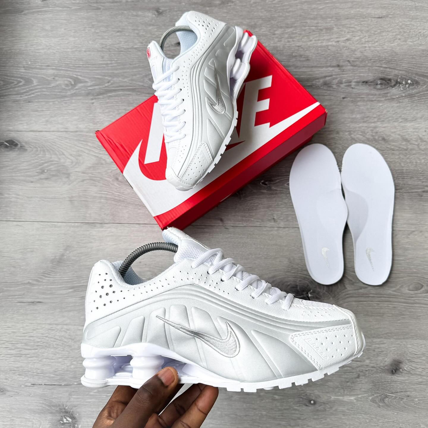 Nike Shox R4 " Triple White"
