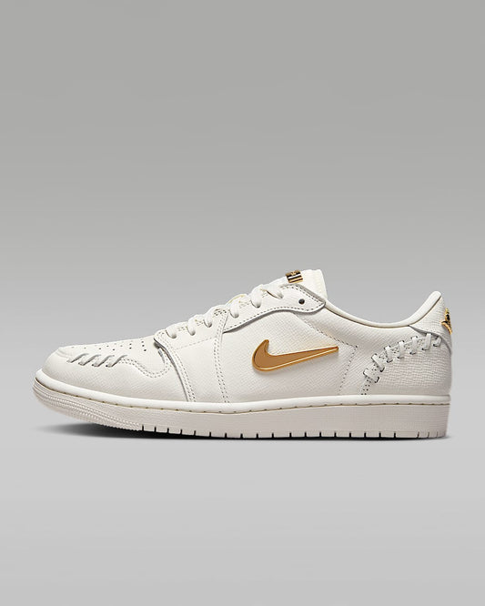 Jordan 1 Method Of Make " Low Sail Metallic Gold "