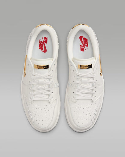 Jordan 1 Method Of Make " Low Sail Metallic Gold "