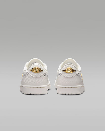 Jordan 1 Method Of Make " Low Sail Metallic Gold "