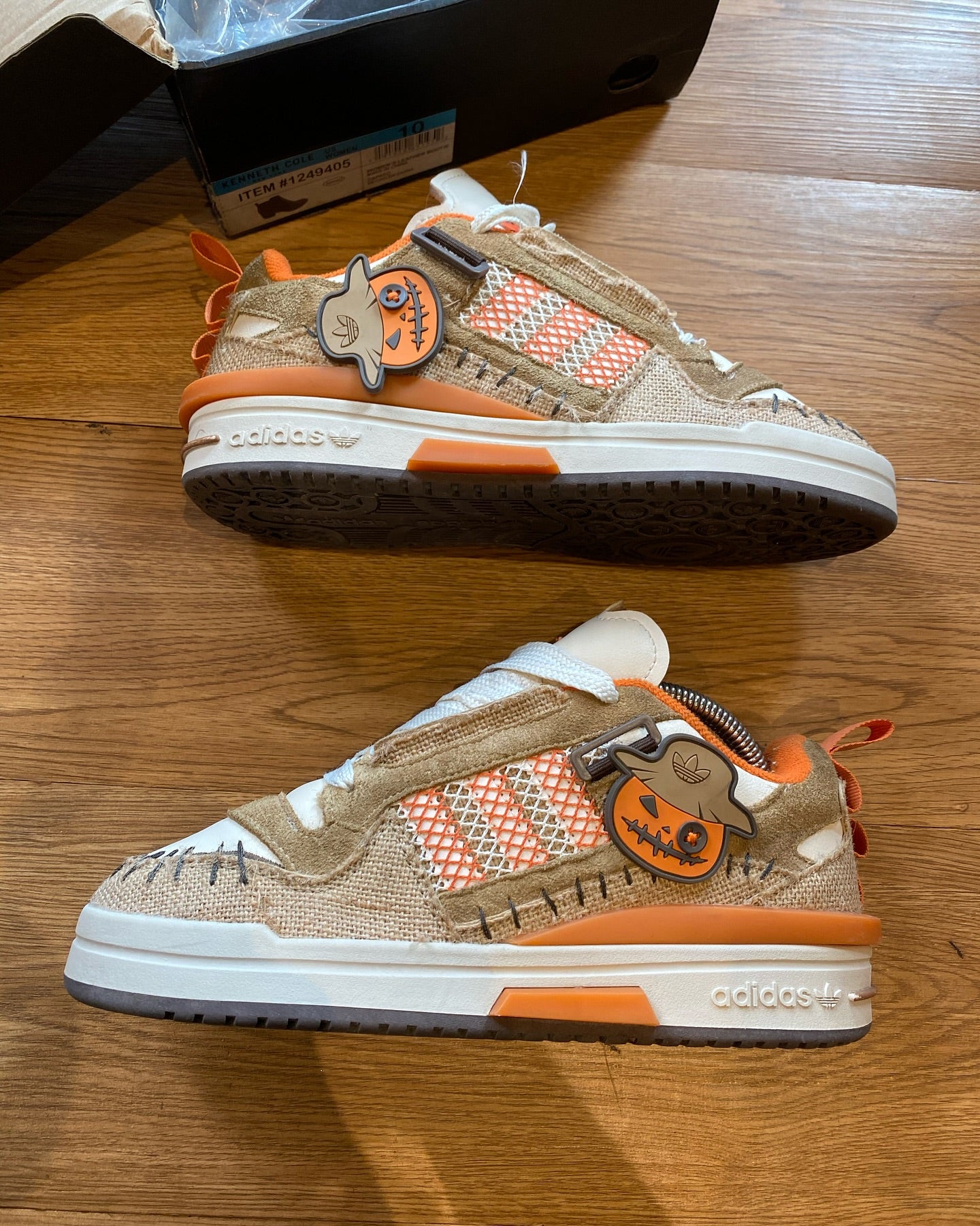 Adidas Forum low " Jack O Lantern Light Brown"